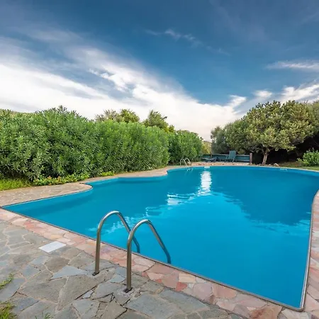 Charming Sea No2087 Punta de su Torrione
